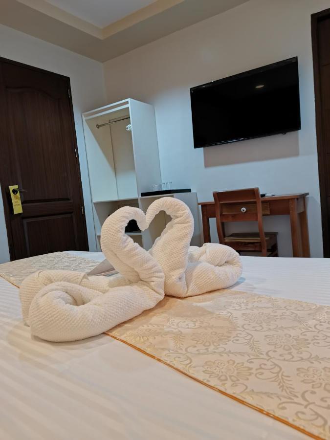 Layang Layang Home Ель-Нідо Екстер'єр фото